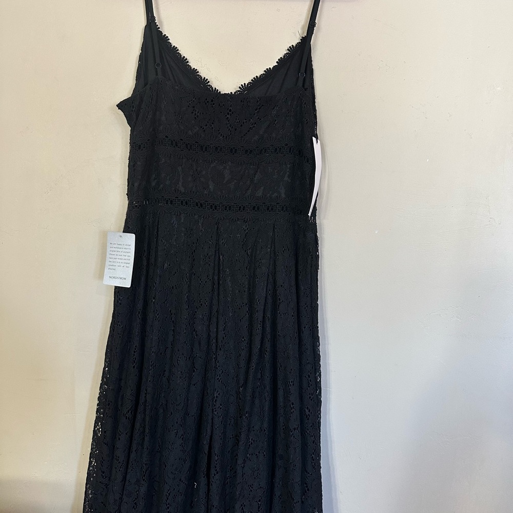 NSR black Lace‎ Midi Dress - Picture 3 of 6